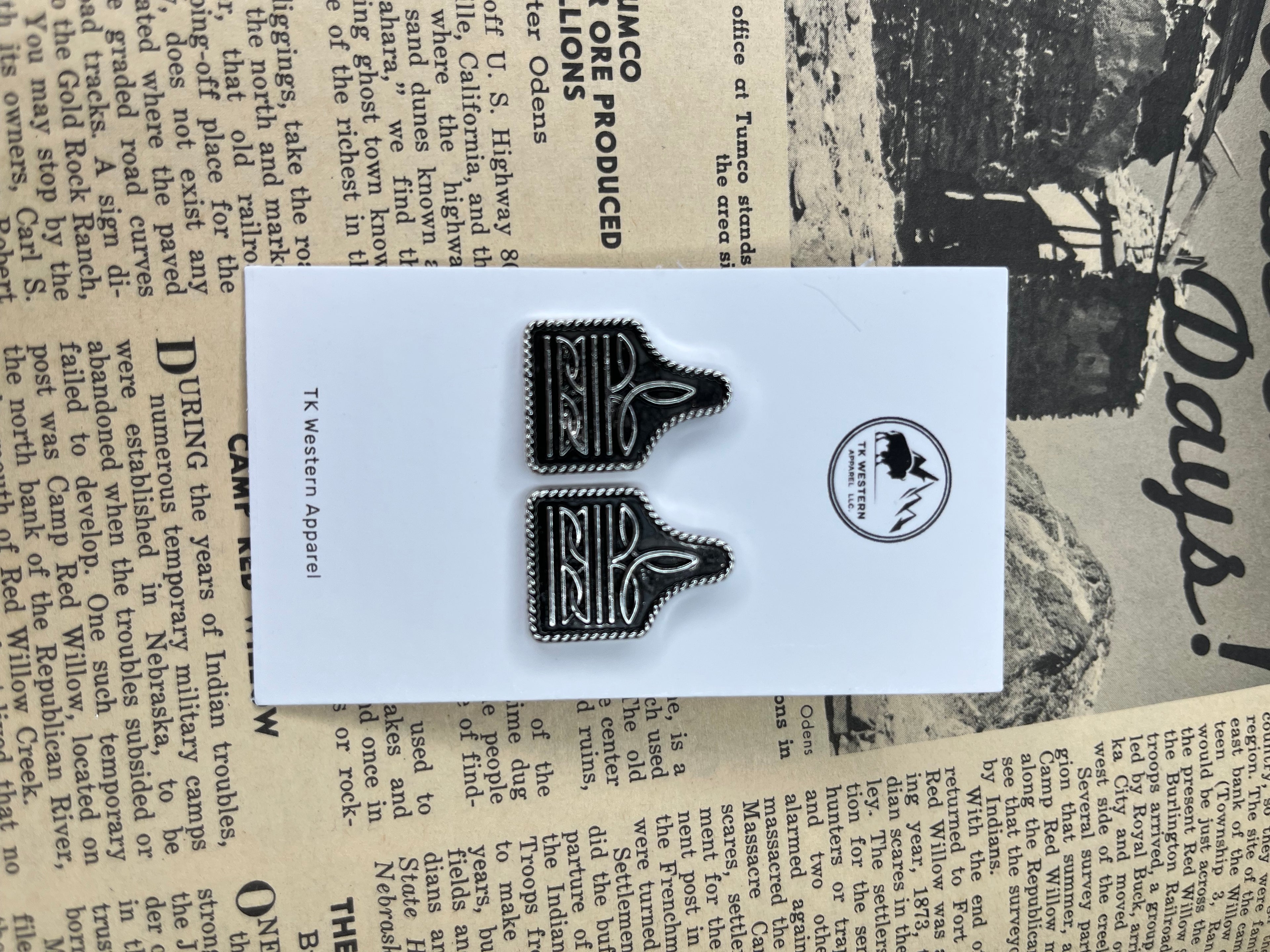Faux Silver Cattle Tag Boot Stiched Studs