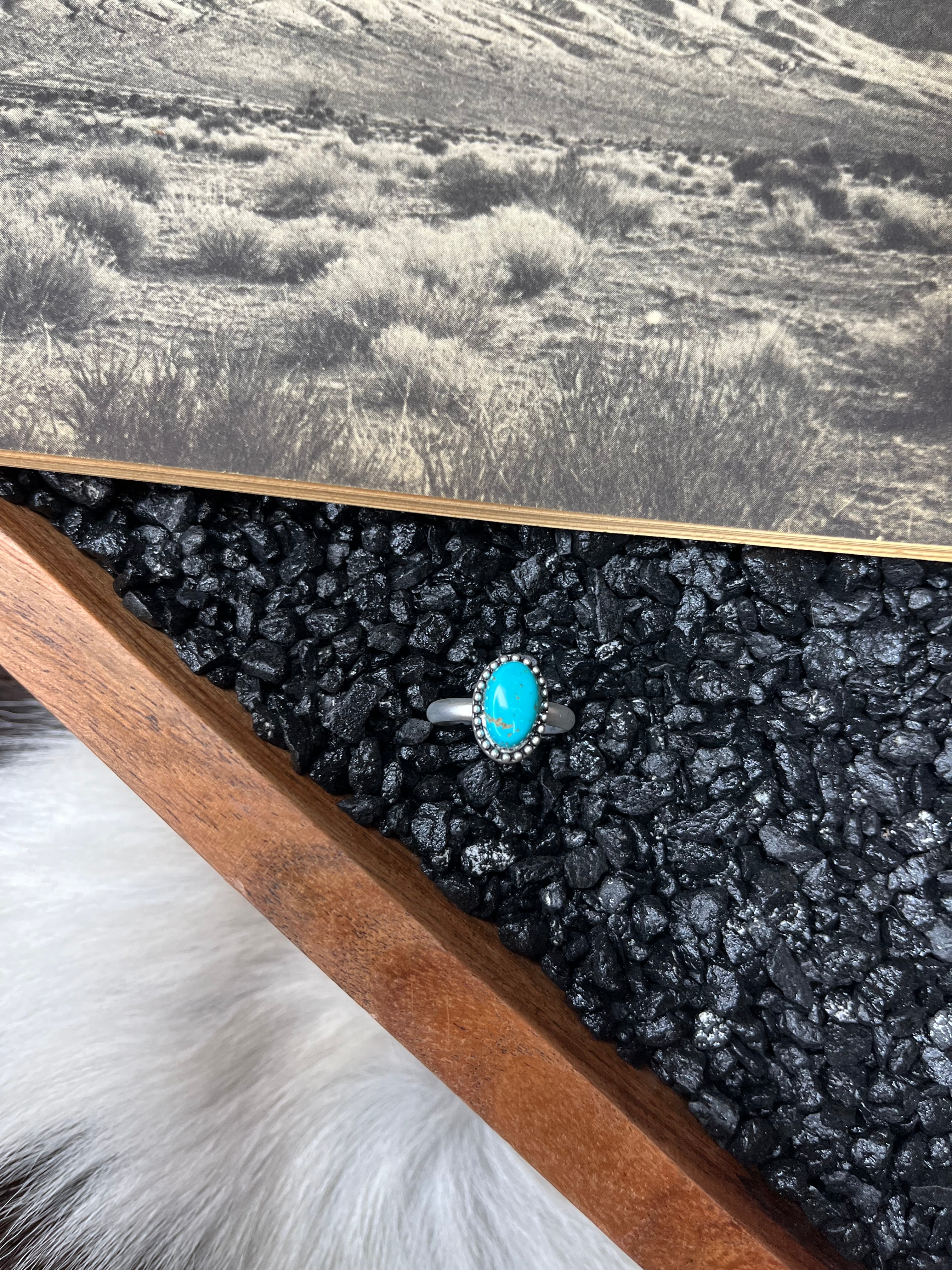 Faux Silver and Turquoise Adjustable Oval Ring