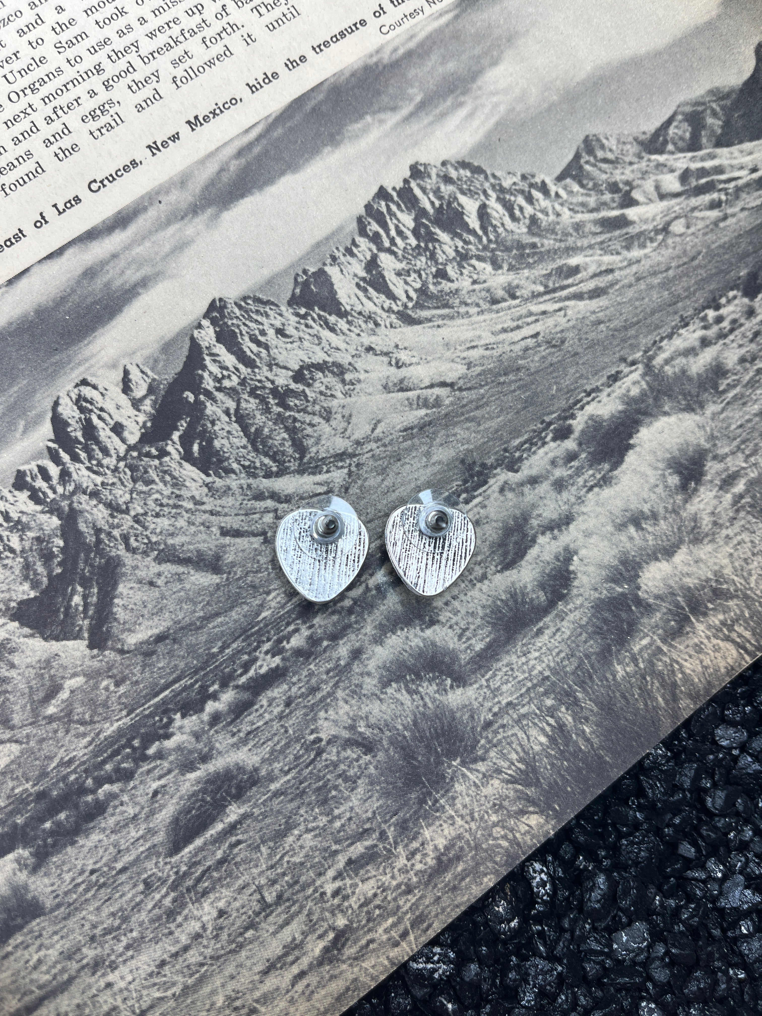Heart Shaped Faux Gemstone Stud Earrings