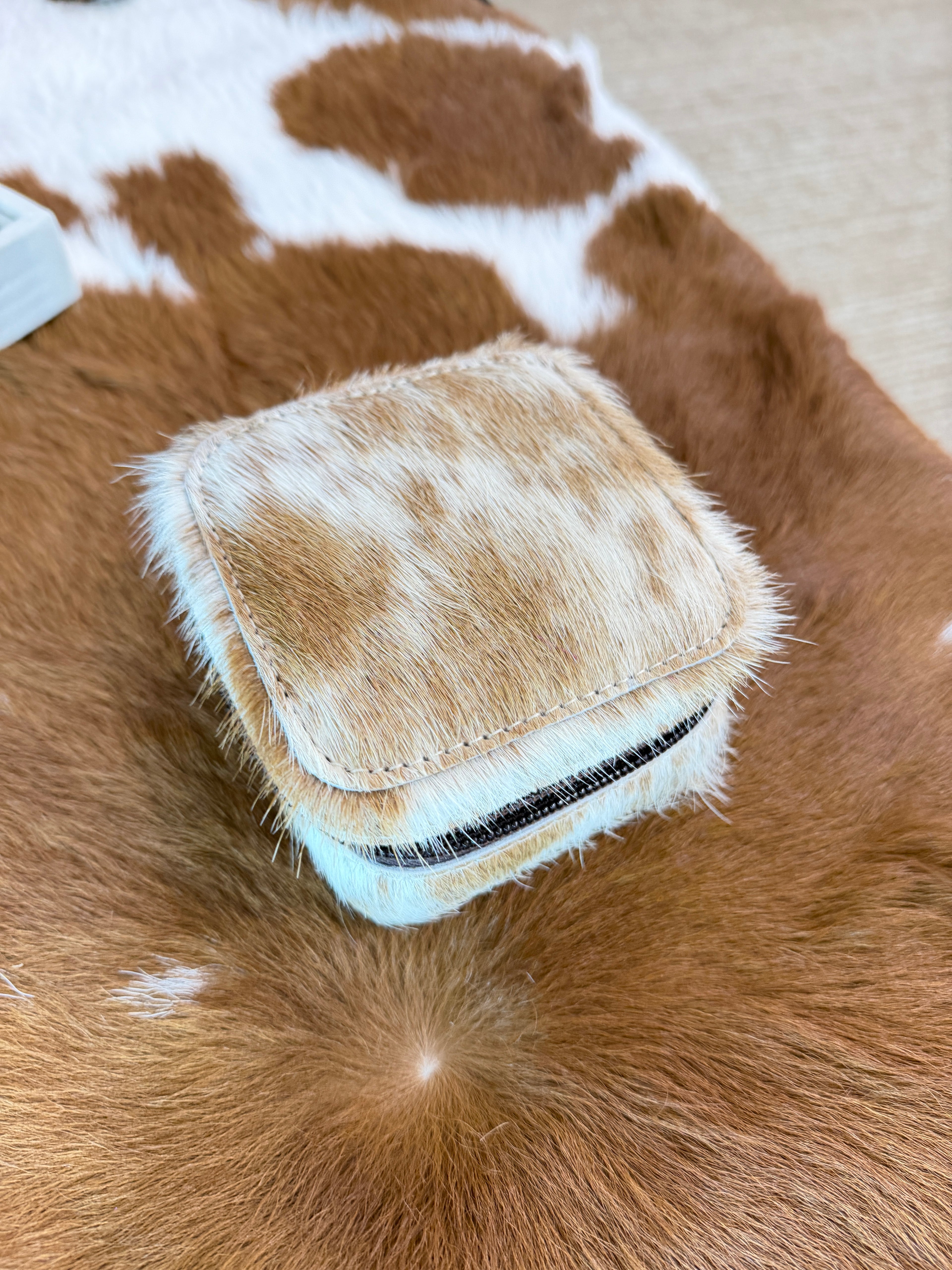 Mini Cowhide Square Jewelry Box