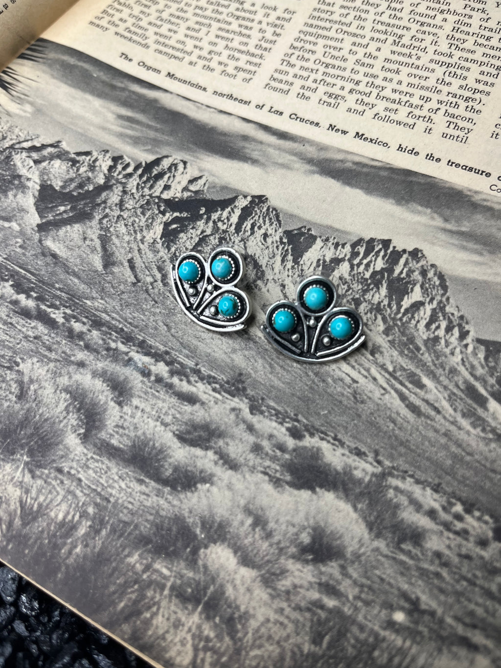 Faux Silver and Turquoise 3 Stone Detailed Stud Earrings