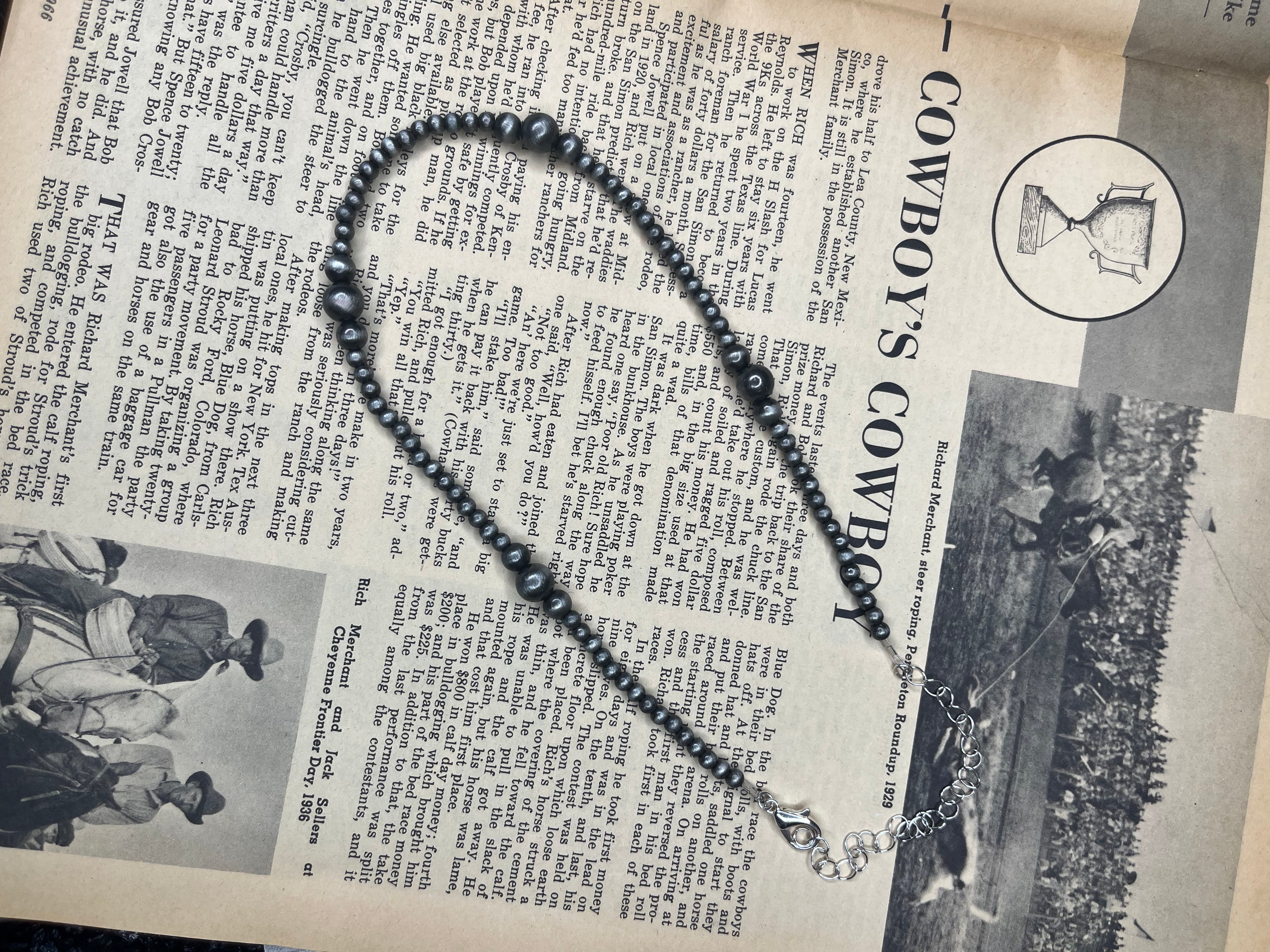 14” Faux Silver Pearls Graduated Necklace