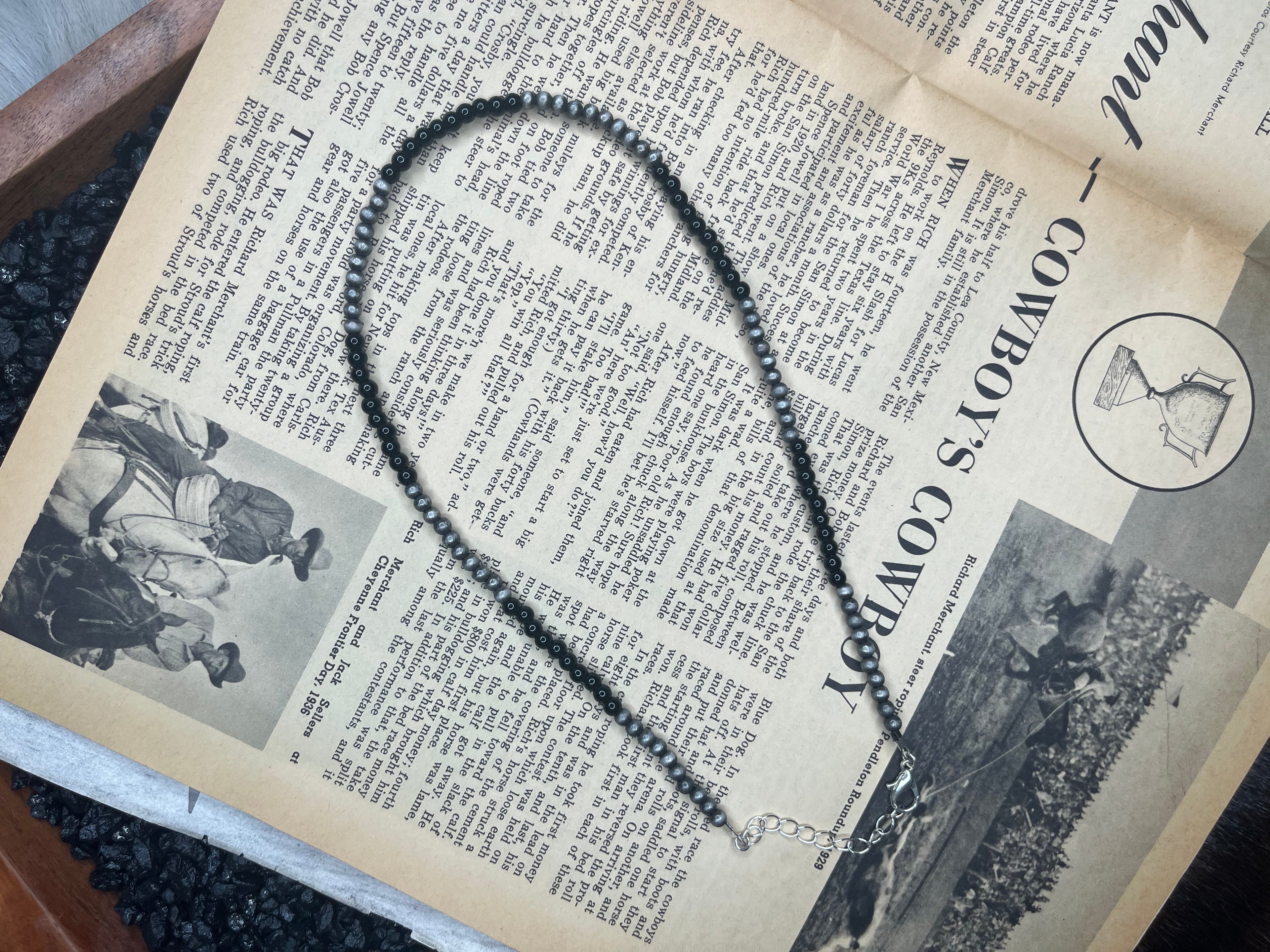 15” Faux Silver Pearls and Black Gemstone Necklace