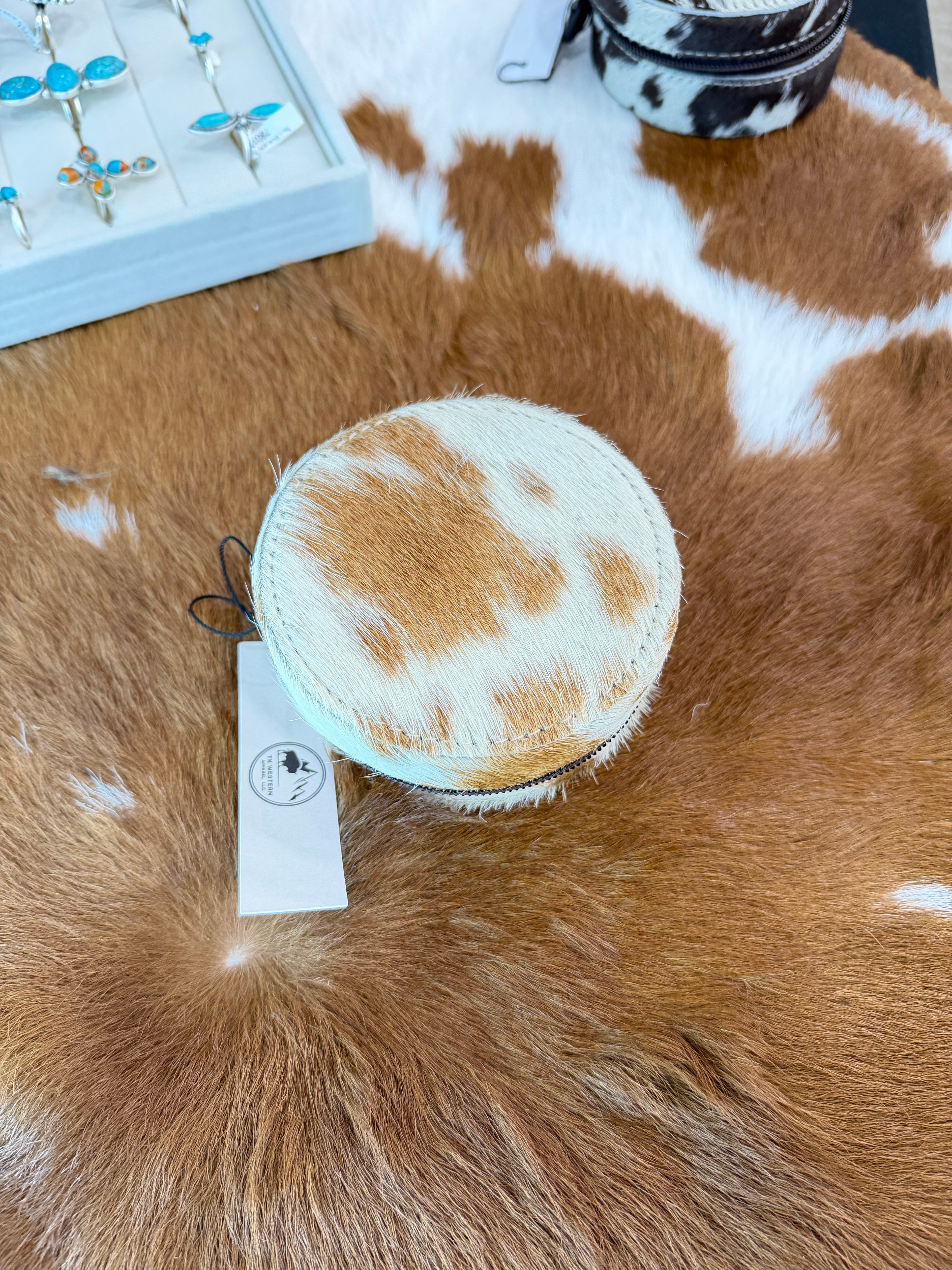 Mini Circle Cow Hide Jewelry Box