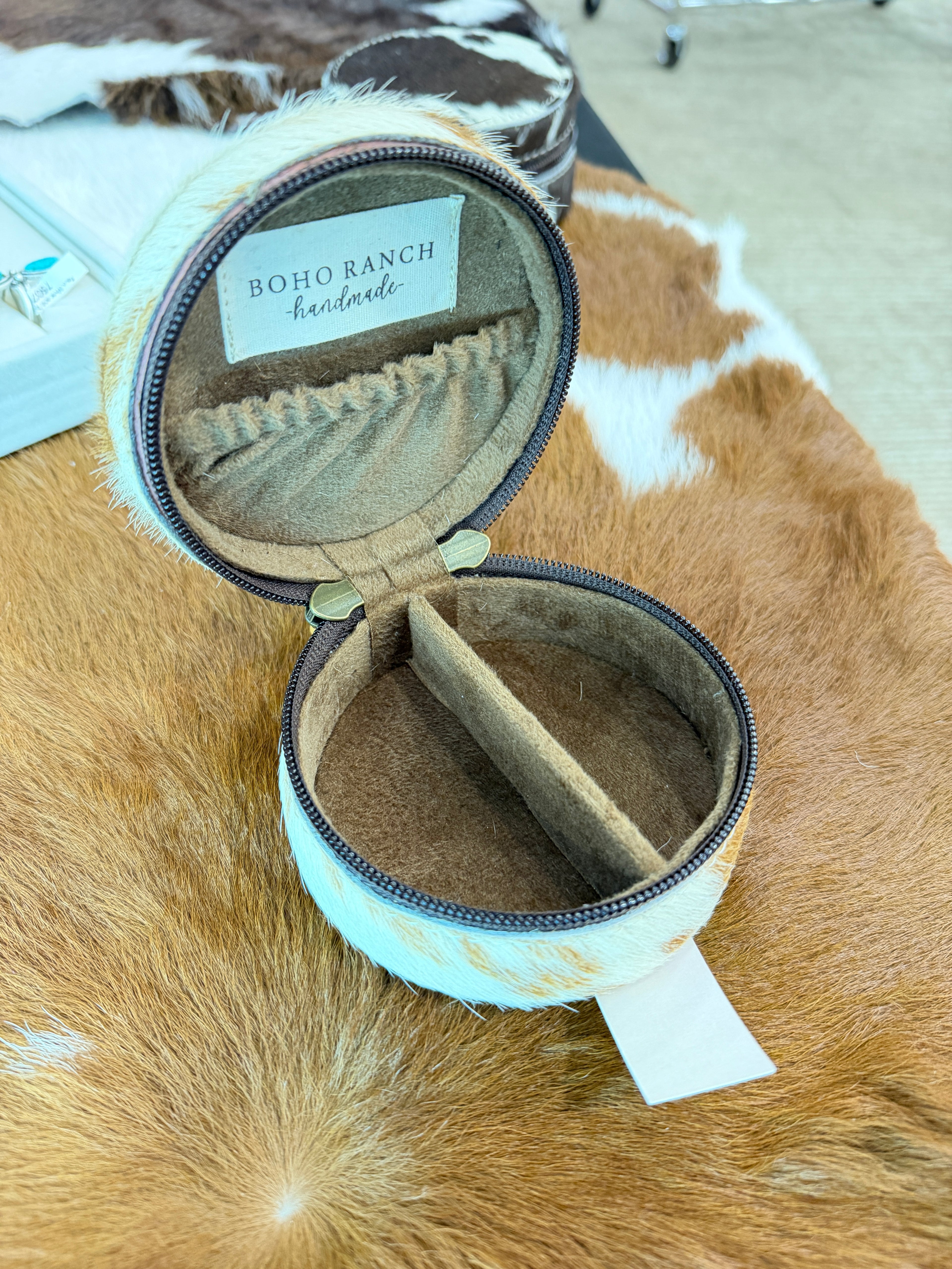 Mini Circle Cow Hide Jewelry Box