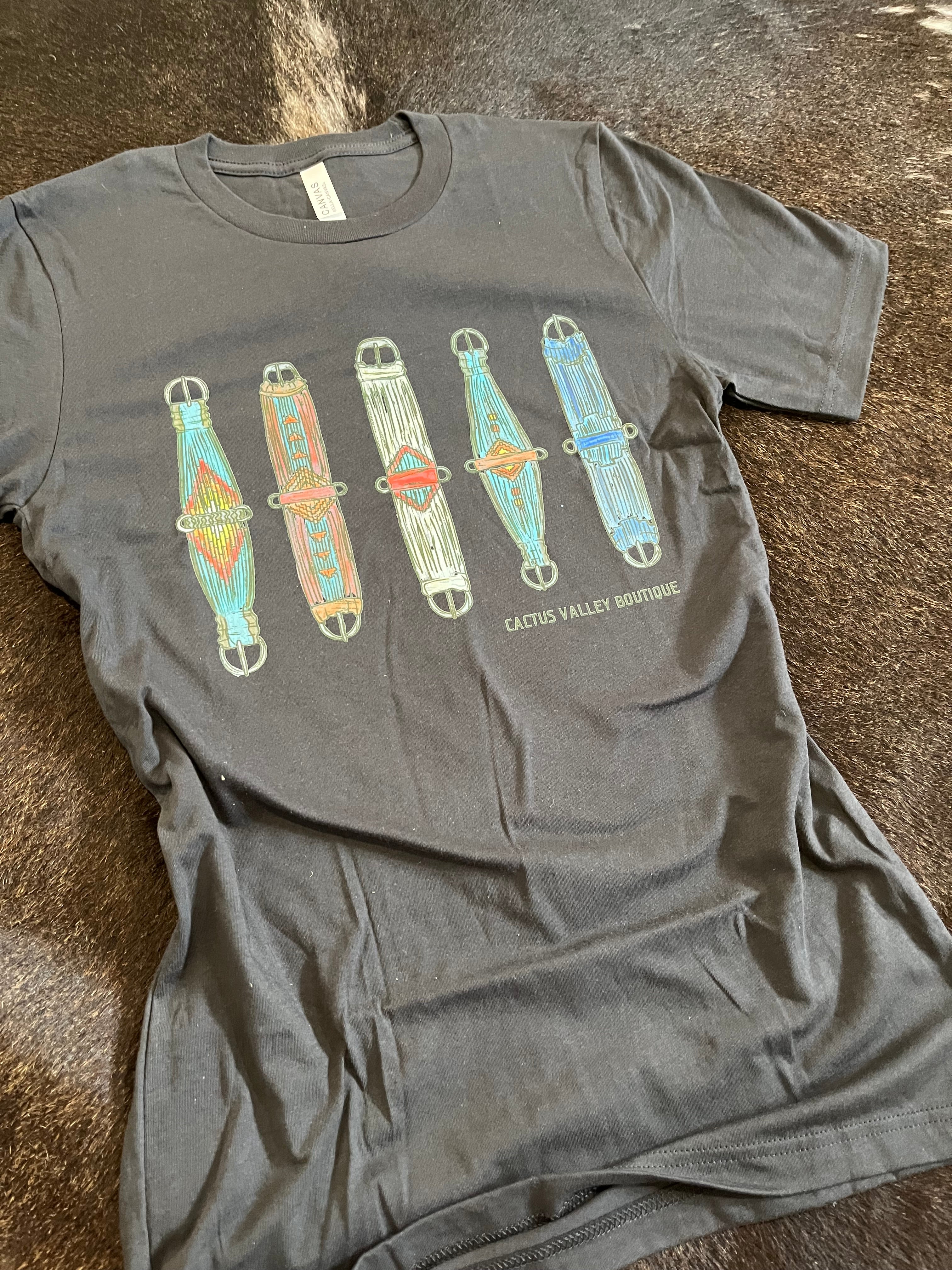 Cinches Tee